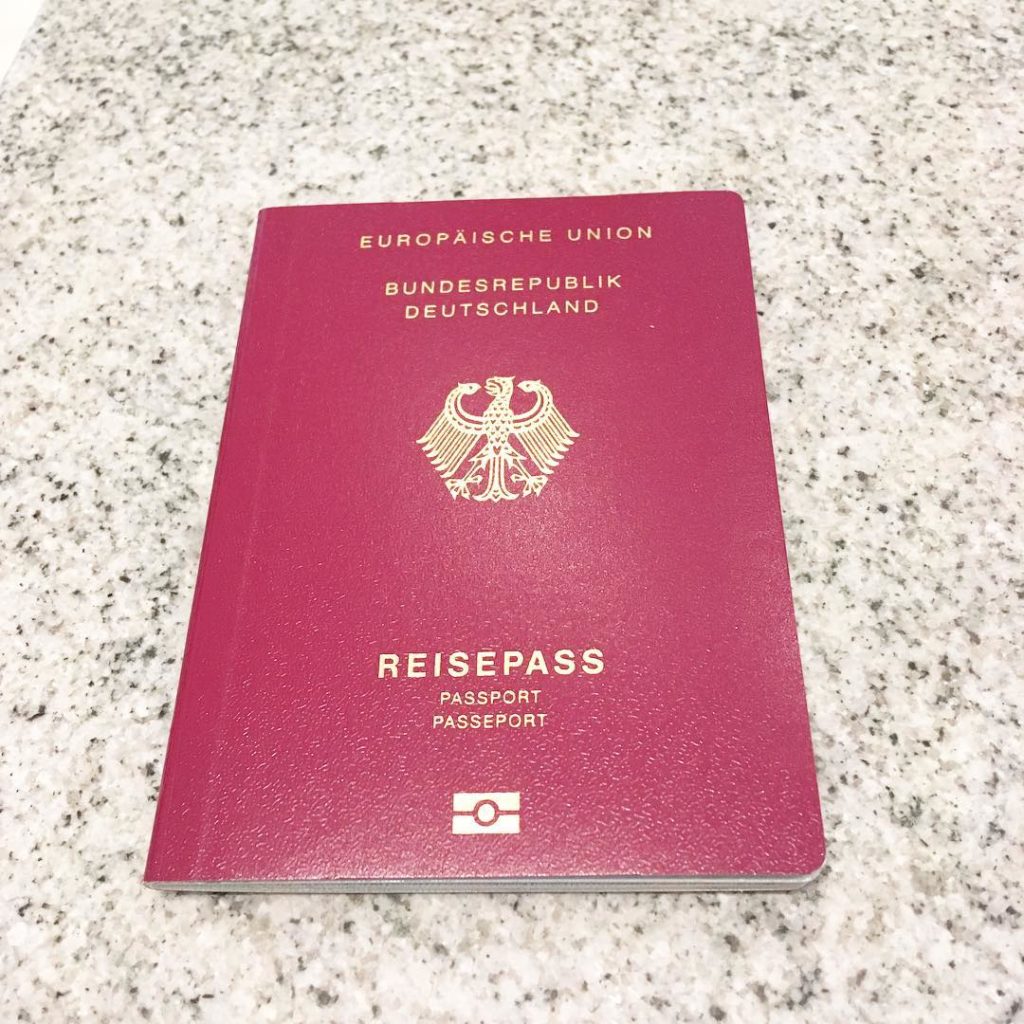 Compre passaporte alemão